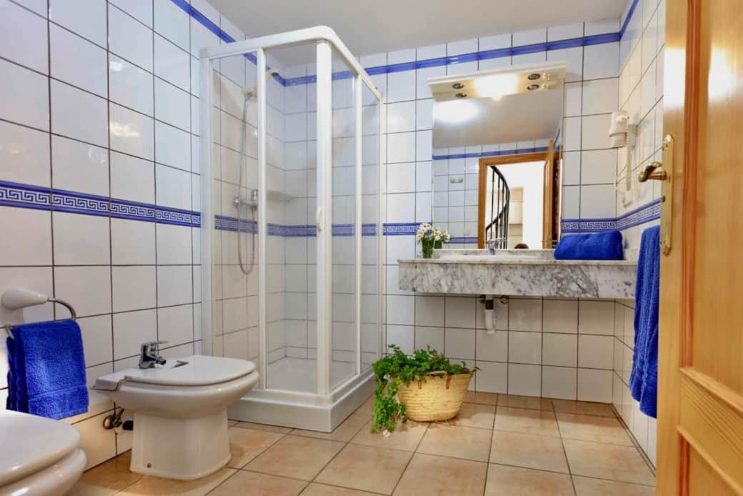 Apartamentos Sa Varadero 3S Con Vista Mare Laterale Es Pujols Luaran gambar